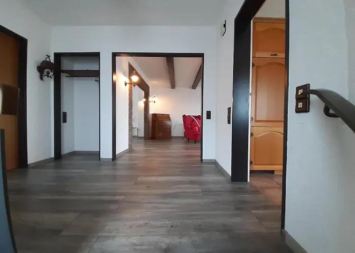 Zum Hochstein בית נופש